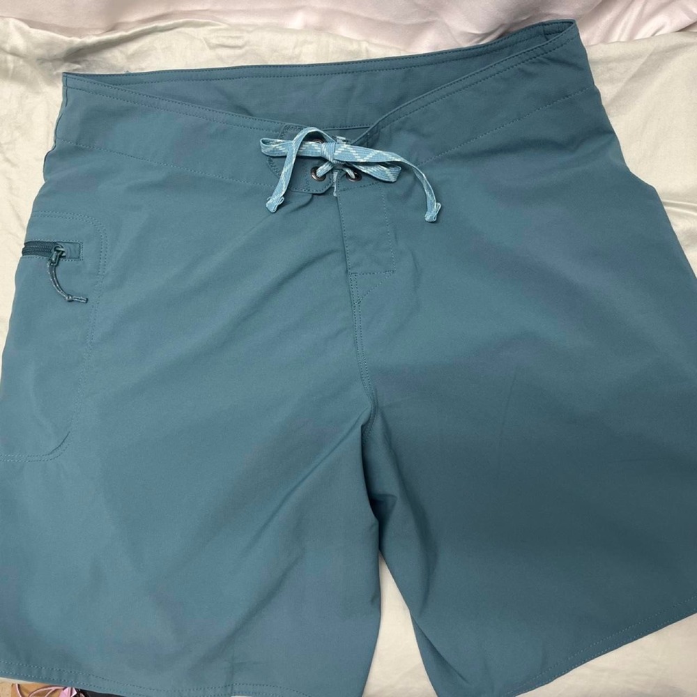 Patagonia Women's Stretch Planing Boardshort 8" size 8 NWOT